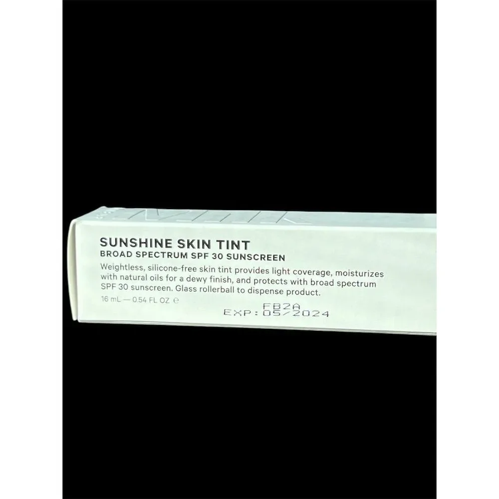 Milk Makeup Under Eye Tint + Brighten Concealer Light Coverage